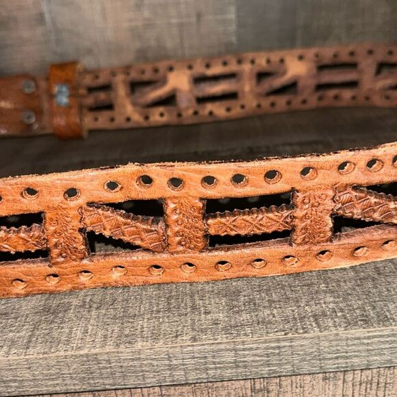 Man-made/handcrafted leather belt‎ - Picture 8 of 9
